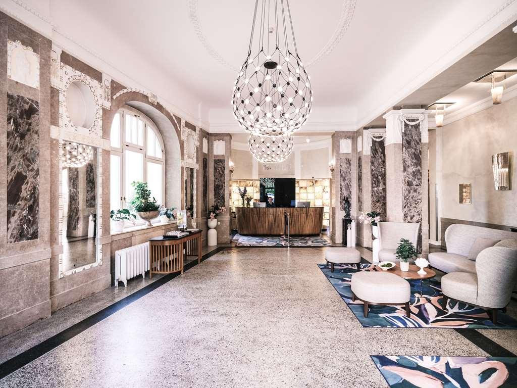 Falkensteiner Spa Resort Mariánské Lázně Interno foto The lobby of the hotel